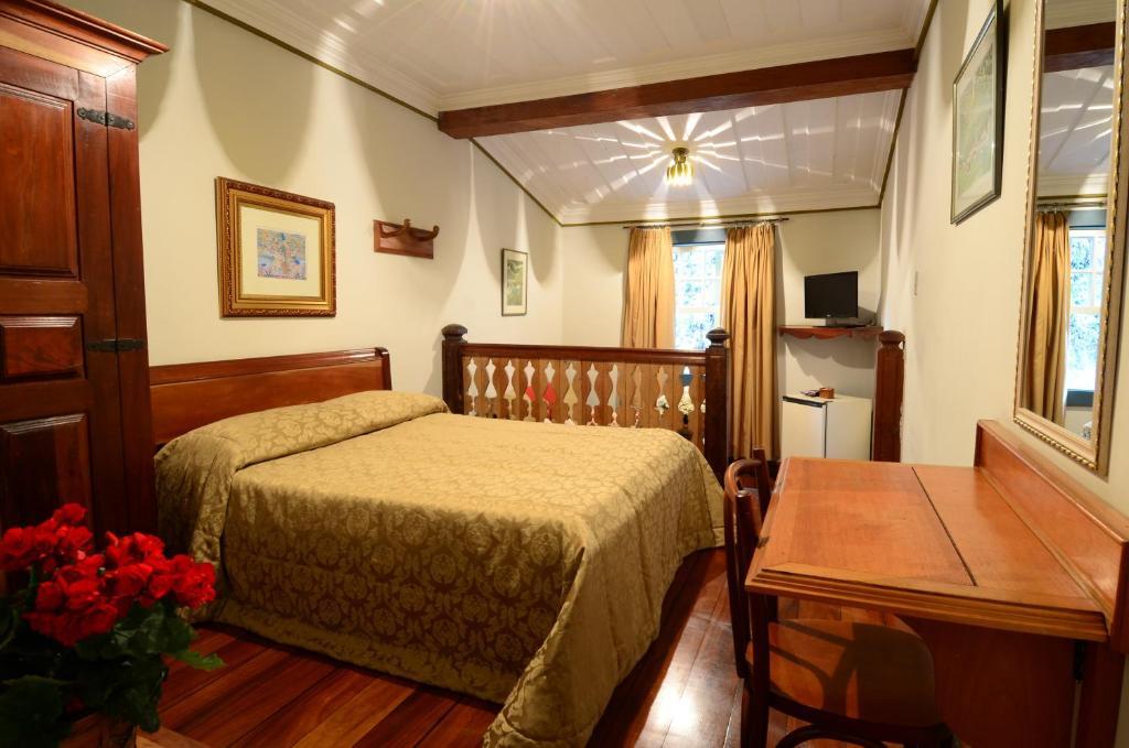 Hotel Pousada Casa Grande Ouro Preto  Rum bild